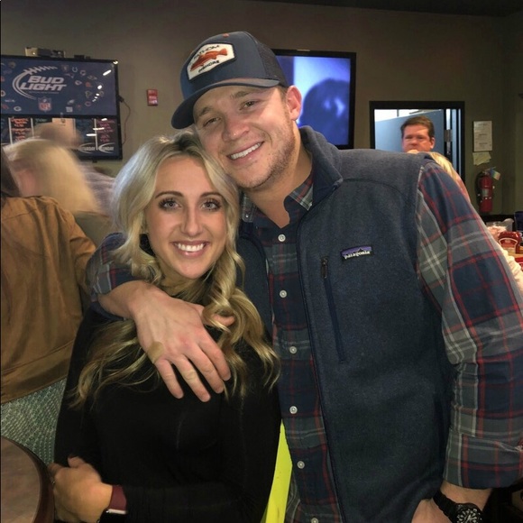 Meet your Posher, Taylor - Picture 1 of 1